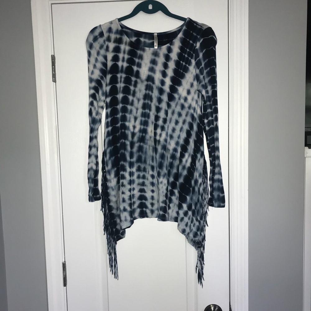 navy and white tie dye long sleeve